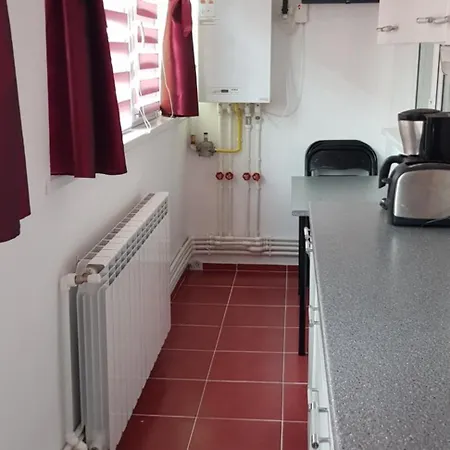 Apartament Cu 3 Decomandat La Parter Διαμέρισμα Năvodari